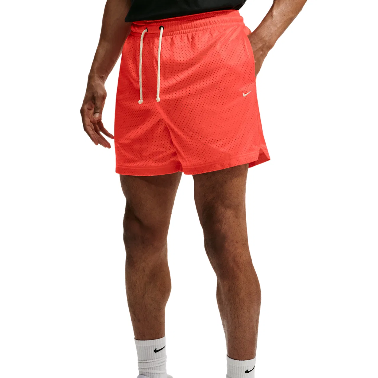 Мужские шорты с сетчатой тканью Nike Dri-FIT Standard Issue Mesh 5IN, Turf Orange/Pale Ivory