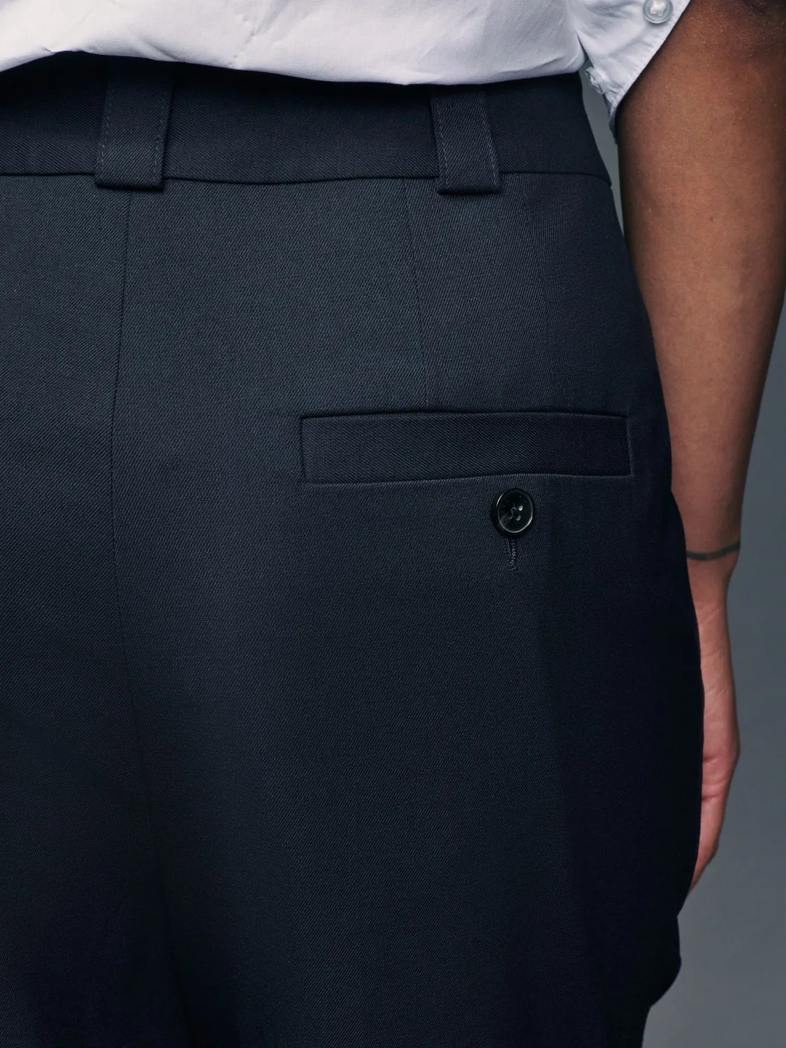 Брюки зауженные Navy Blue Heavy Duty Tailored Next, темно-синие — фото 4