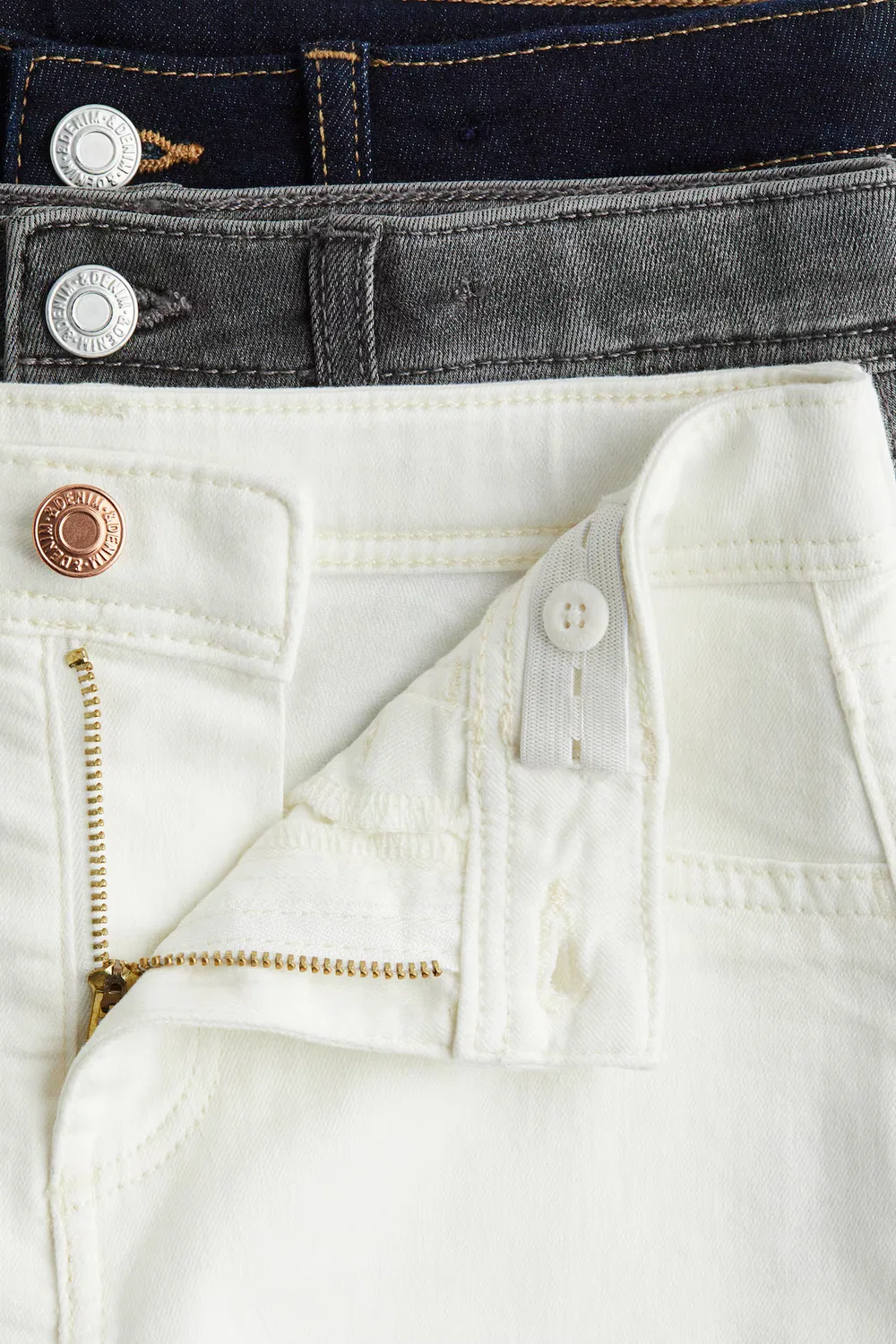 Комплект из 3 джинсовых шорт H&M, Dunkles Denimblau/Weiß — фото 3