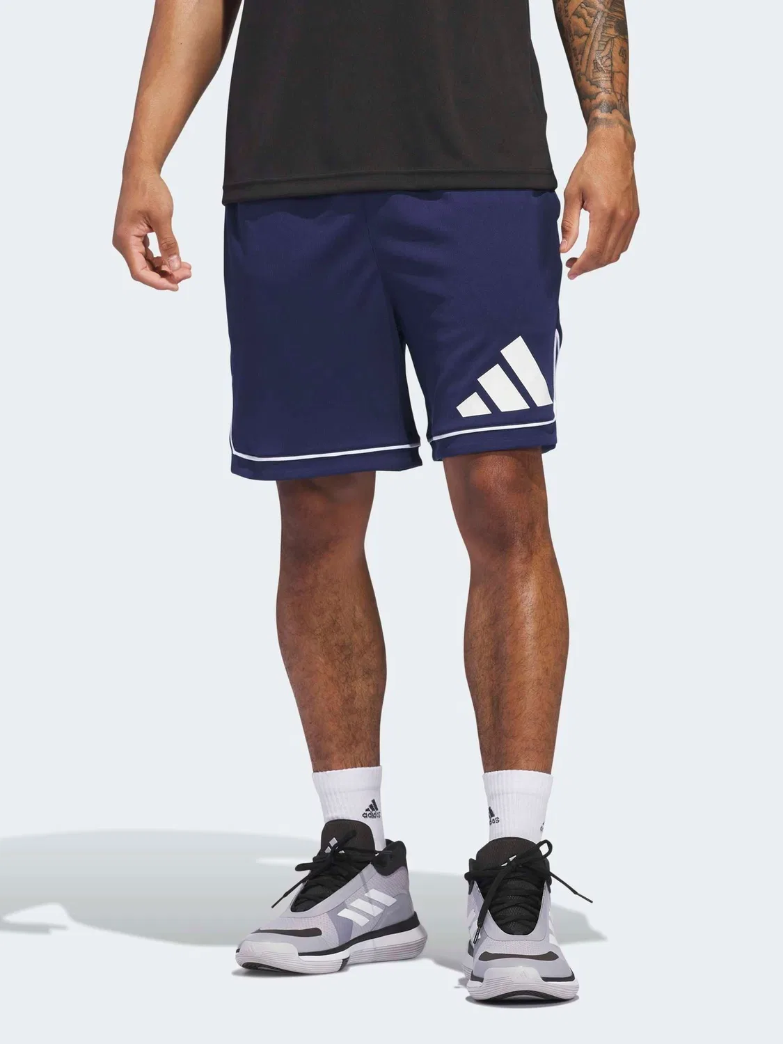 Шорты баскетбольные Badge of Sport adidas, синие