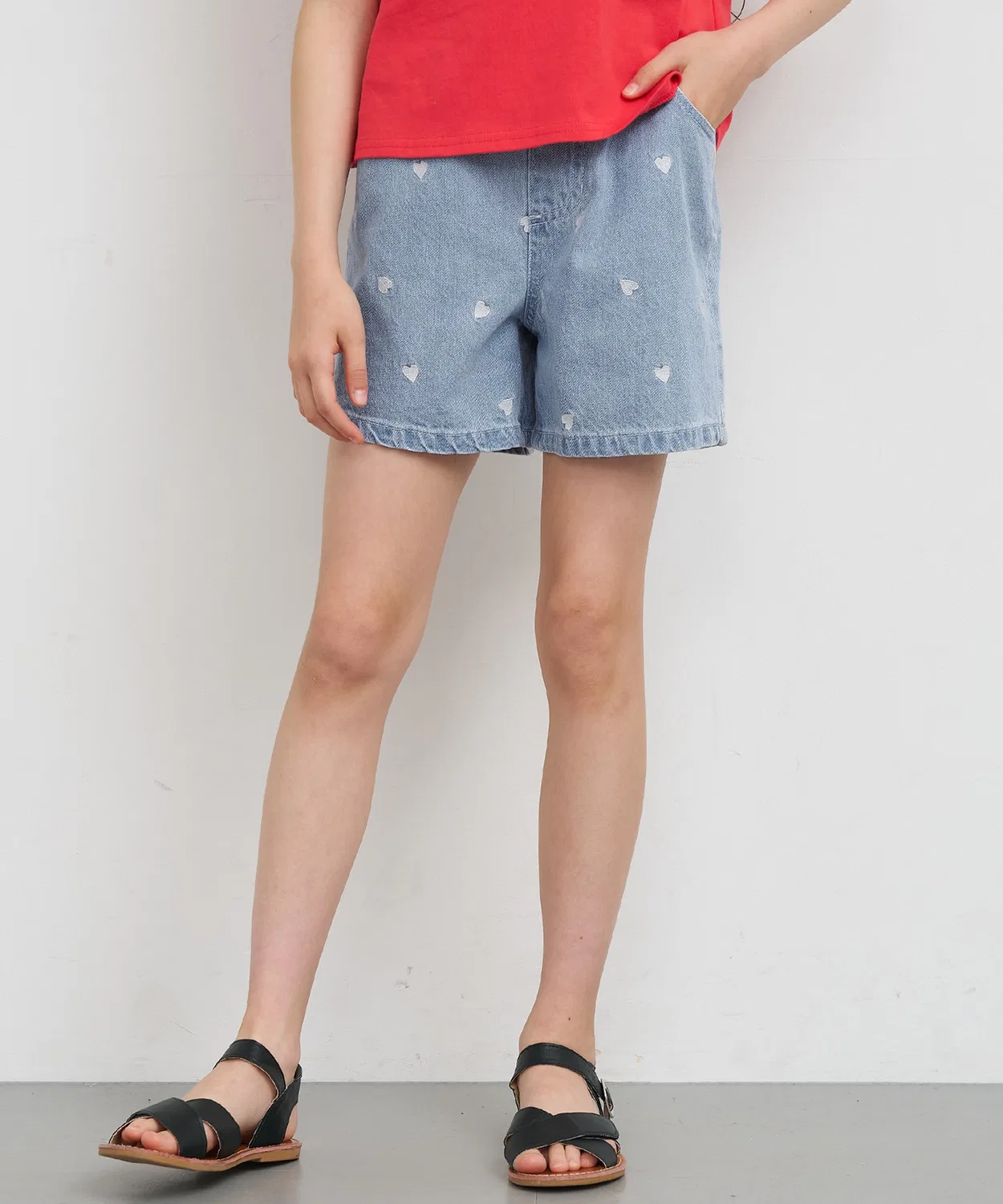 Coca（coca） Детские джинсовые шорты с вышивкой в виде сердца, модель Heart Embroidery, coca, Light Blue