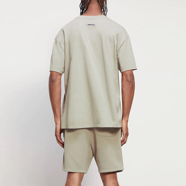 Футболка fw20 logo tee 'moss' Fear Of God Essentials, зеленый — фото 4