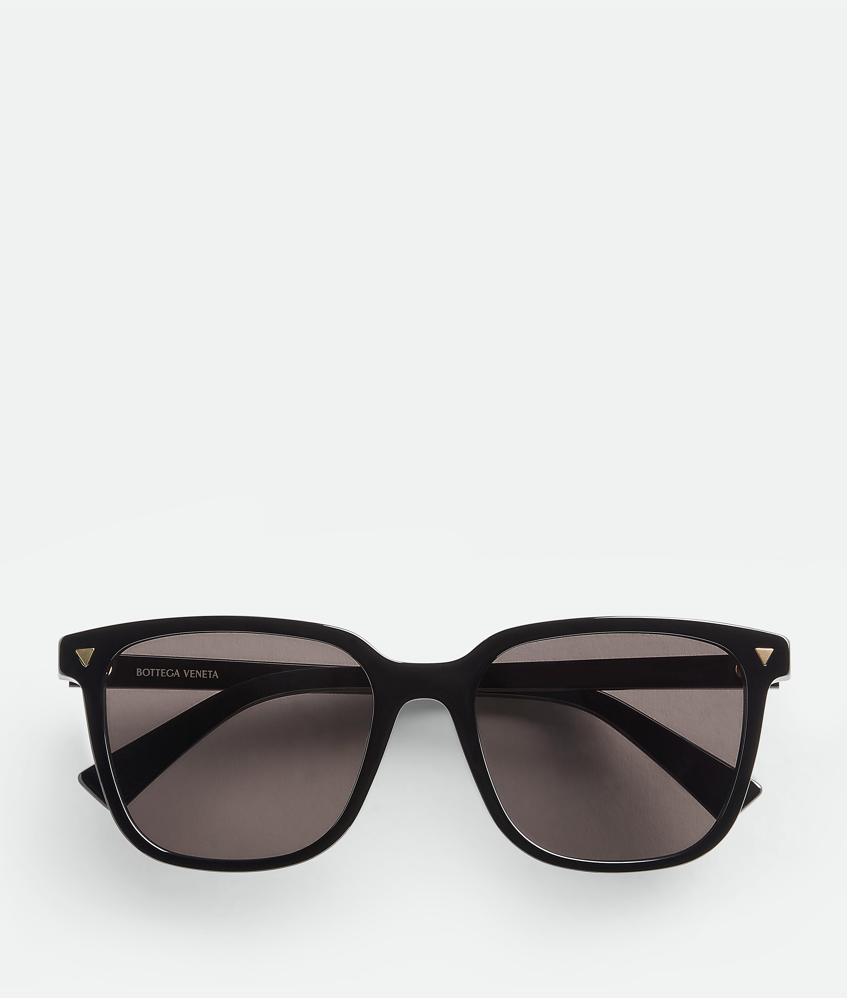 

Soft recycled acetate square sunglasses BOTTEGA VENETA, черный/серый