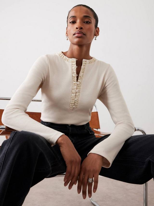 

Хлопковая хенли с длинными рукавами и застежкой на пуговицах Mint Velvet