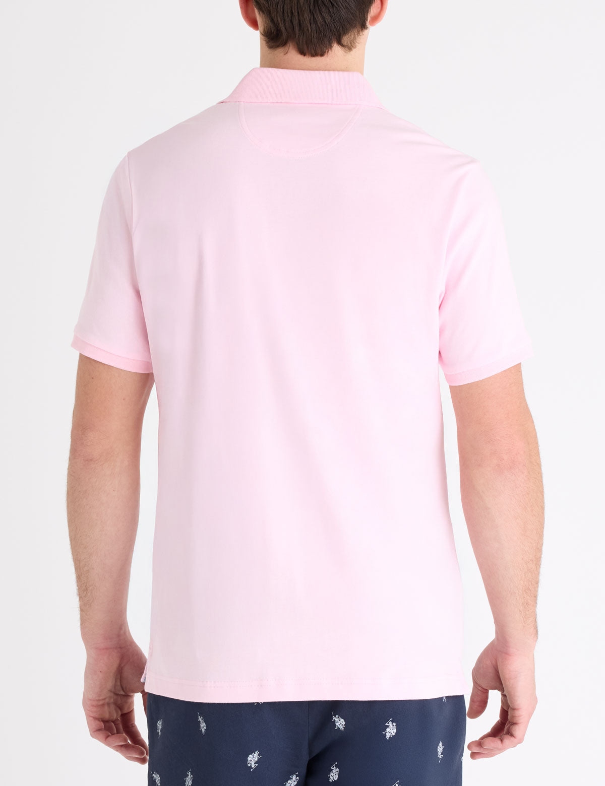 Мужская футболка-поло U.S. Polo Assn. Solid Interlock With Stripe Trim, светло-розовый — фото 2
