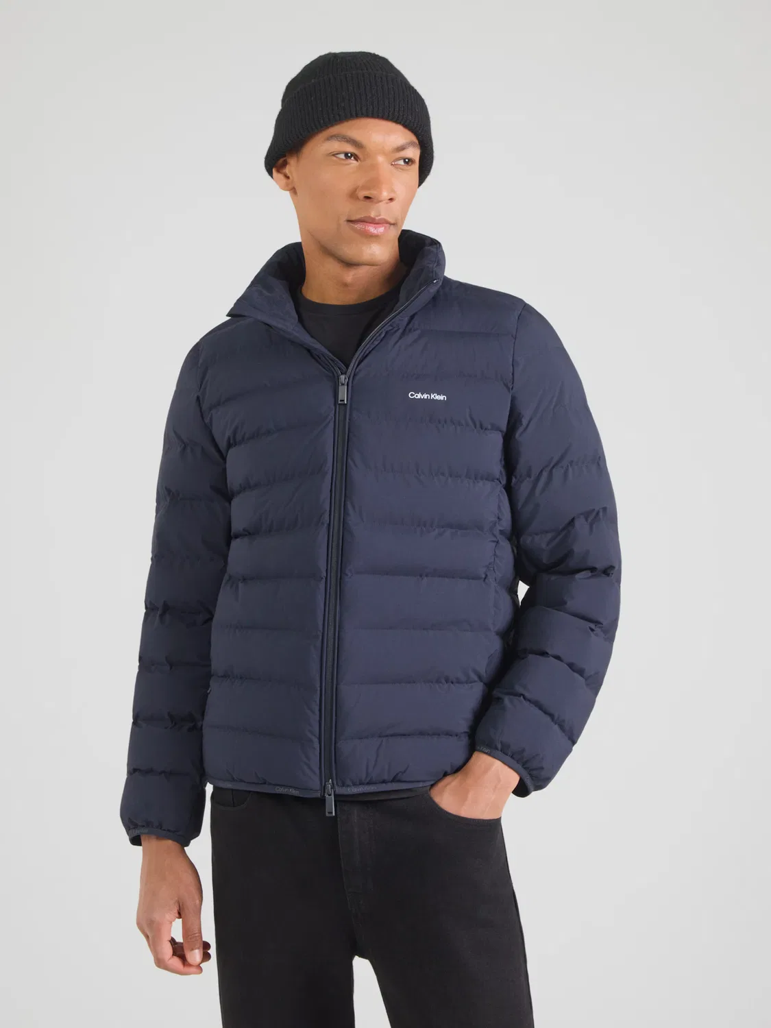 Куртка Calvin Klein Between-Season Jacket CLASSIC темно-синего цвета — фото 3