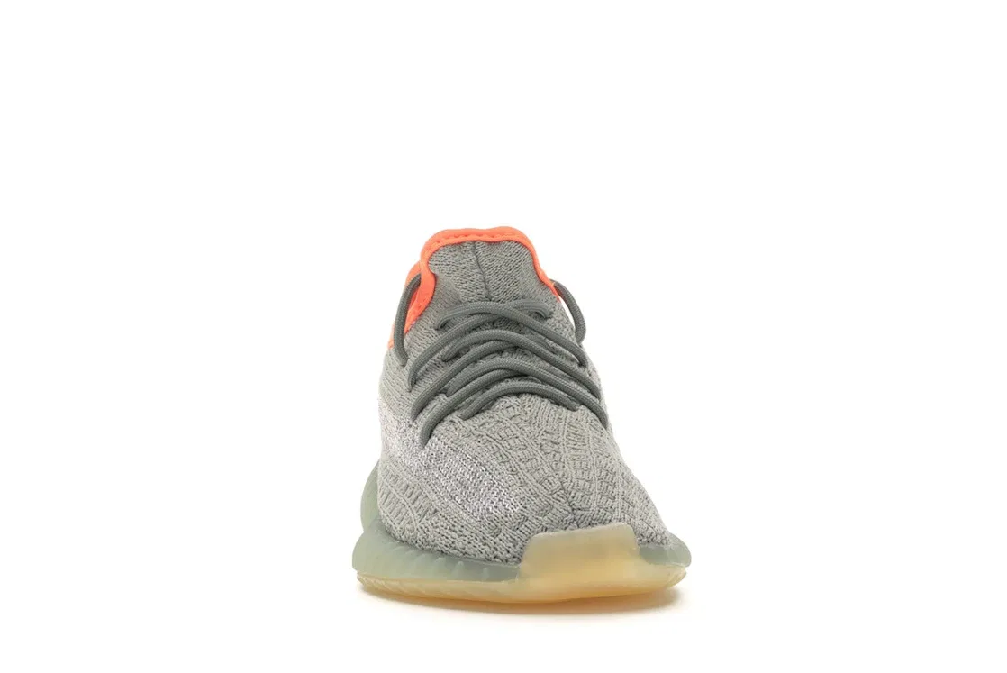 Детские кроссовки с принтом Adidas Yeezy Boost 350 V2, Desert Sage/Desert Sage/Desert Sage — фото 2