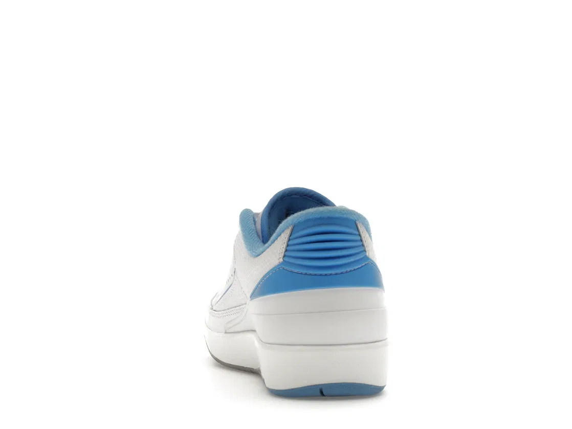 Детские кроссовки с перфорацией Jordan 2 Retro Low Jordan, White/University Blue-Cement Grey — фото 4
