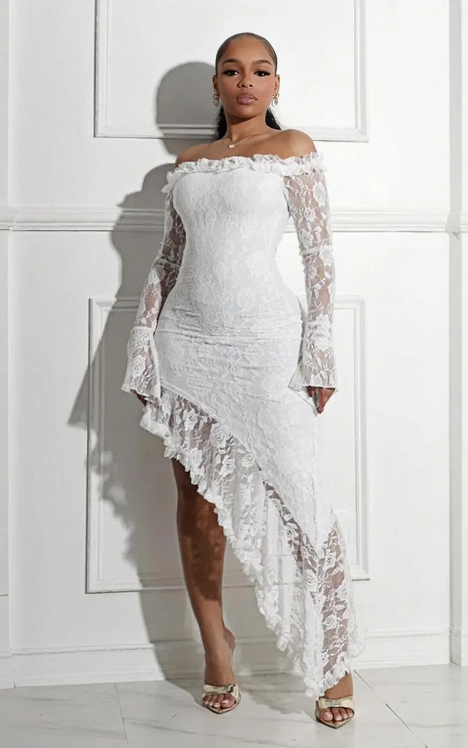 Женское платье с кружевом и асимметричным подолом, White — фото 2