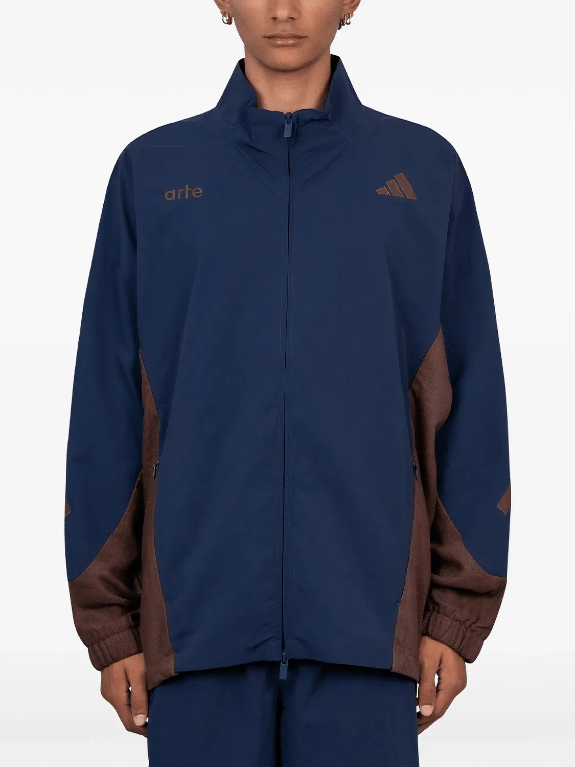 Спортивная куртка синего цвета Adidas, синий