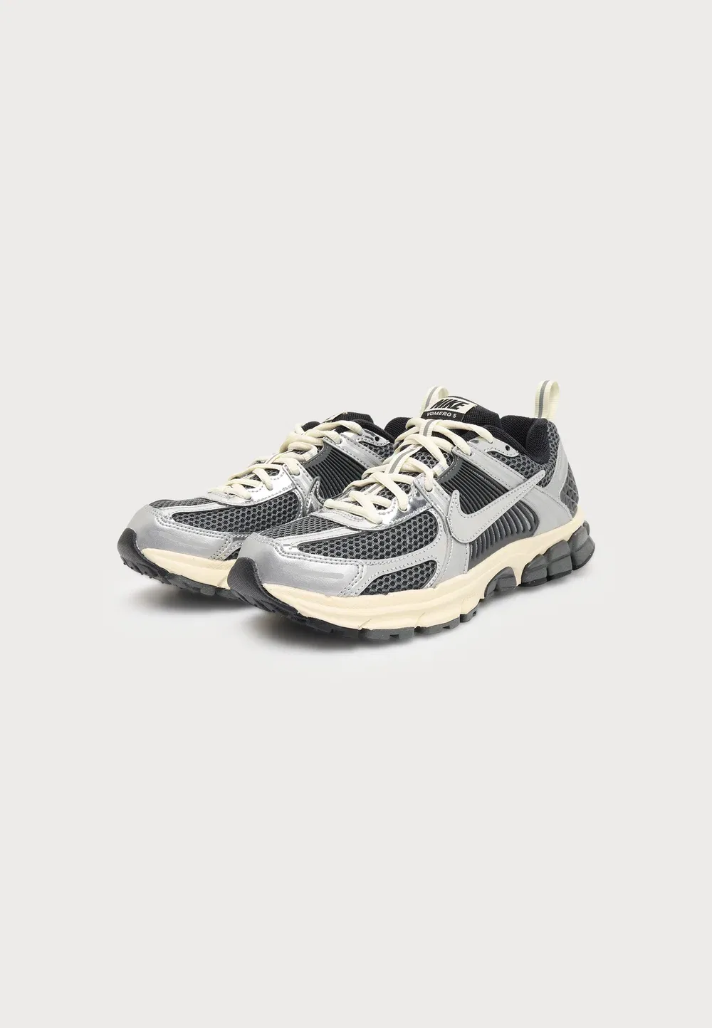 Кроссовки Vomero унисекс Nike Sportswear, Vast Grey/Metallic Silver/Silver Lilac/White — фото 2