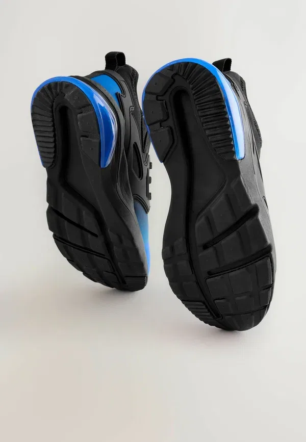 Кроссовки для скейтбординга с градиентом School trainers Next Blue Ombre, черный/синий — фото 4