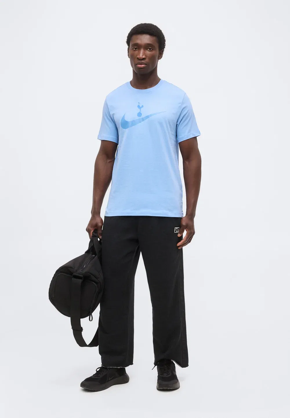 Футболка с эмблемой футбольного клуба «Тоттенхэм» - клубная одежда Nike Performance, Light Blue — фото 2