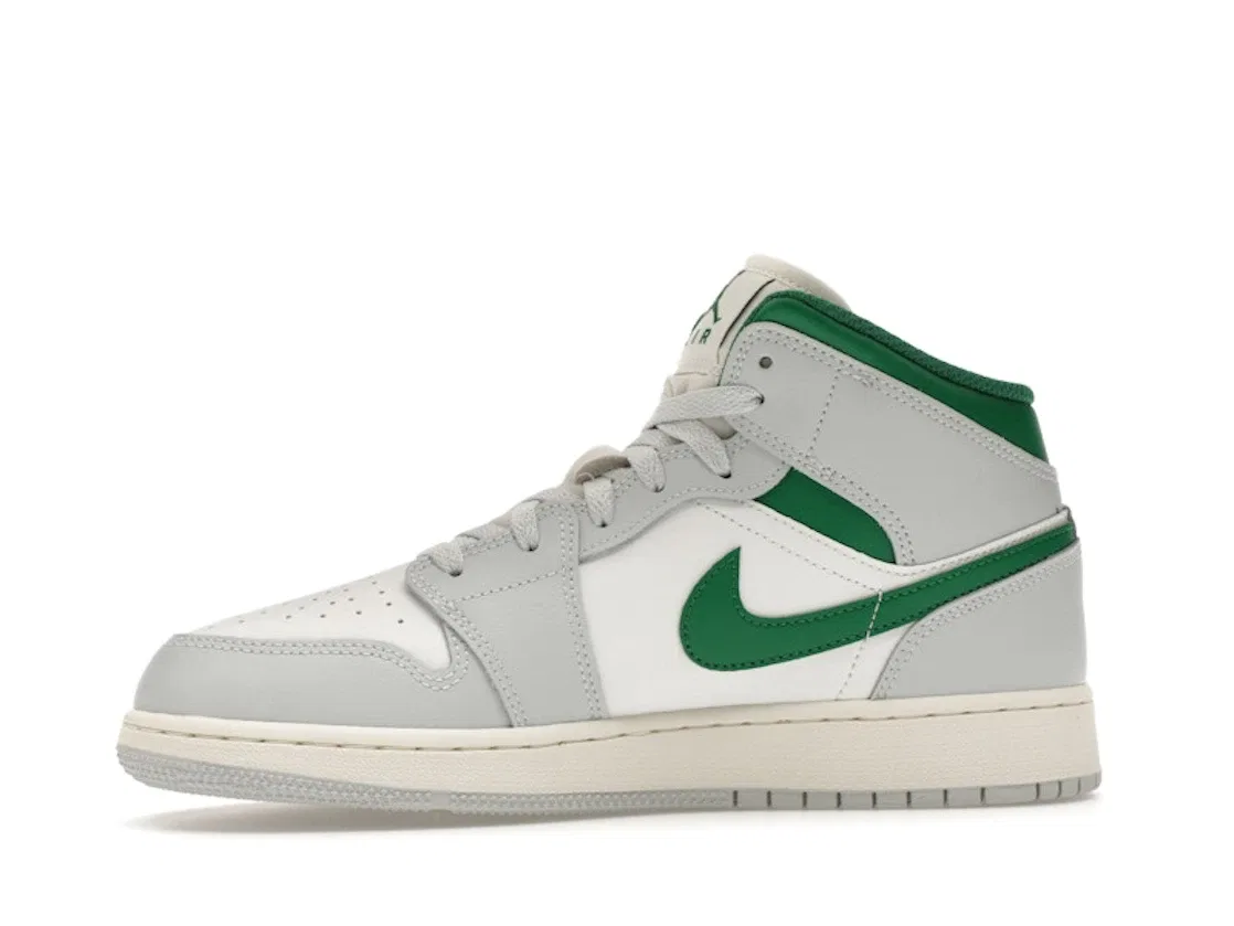 Детские кроссовки с высоким берцем Jordan 1 Mid Jordan Summit White Pure Platinum Sail Pine Green — фото 3