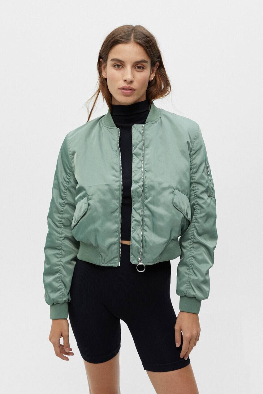 

Бомбер из легкой ткани Pull&Bear, бледный хаки