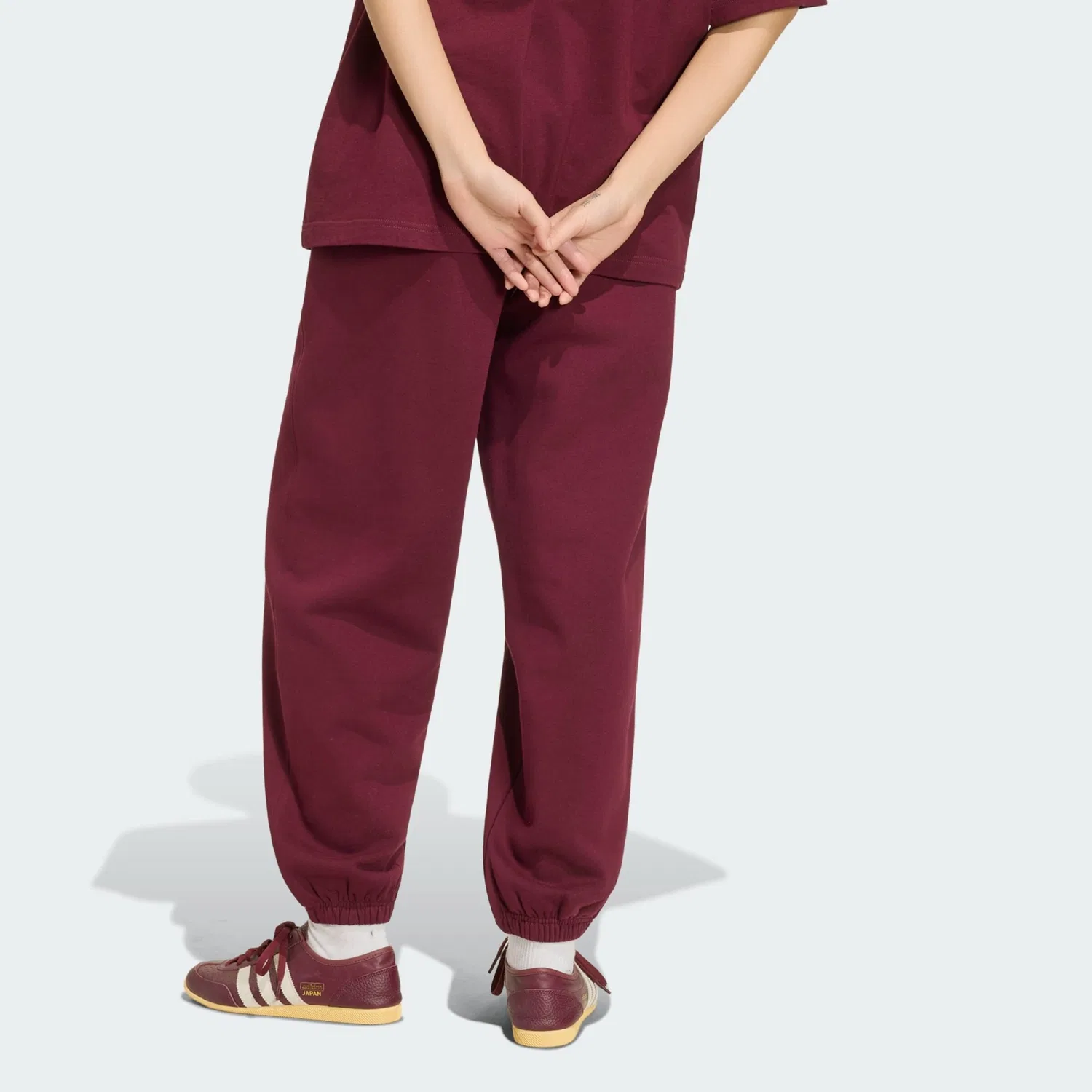 Зауженные брюки Adidas Originals Essentials красного цвета — фото 3