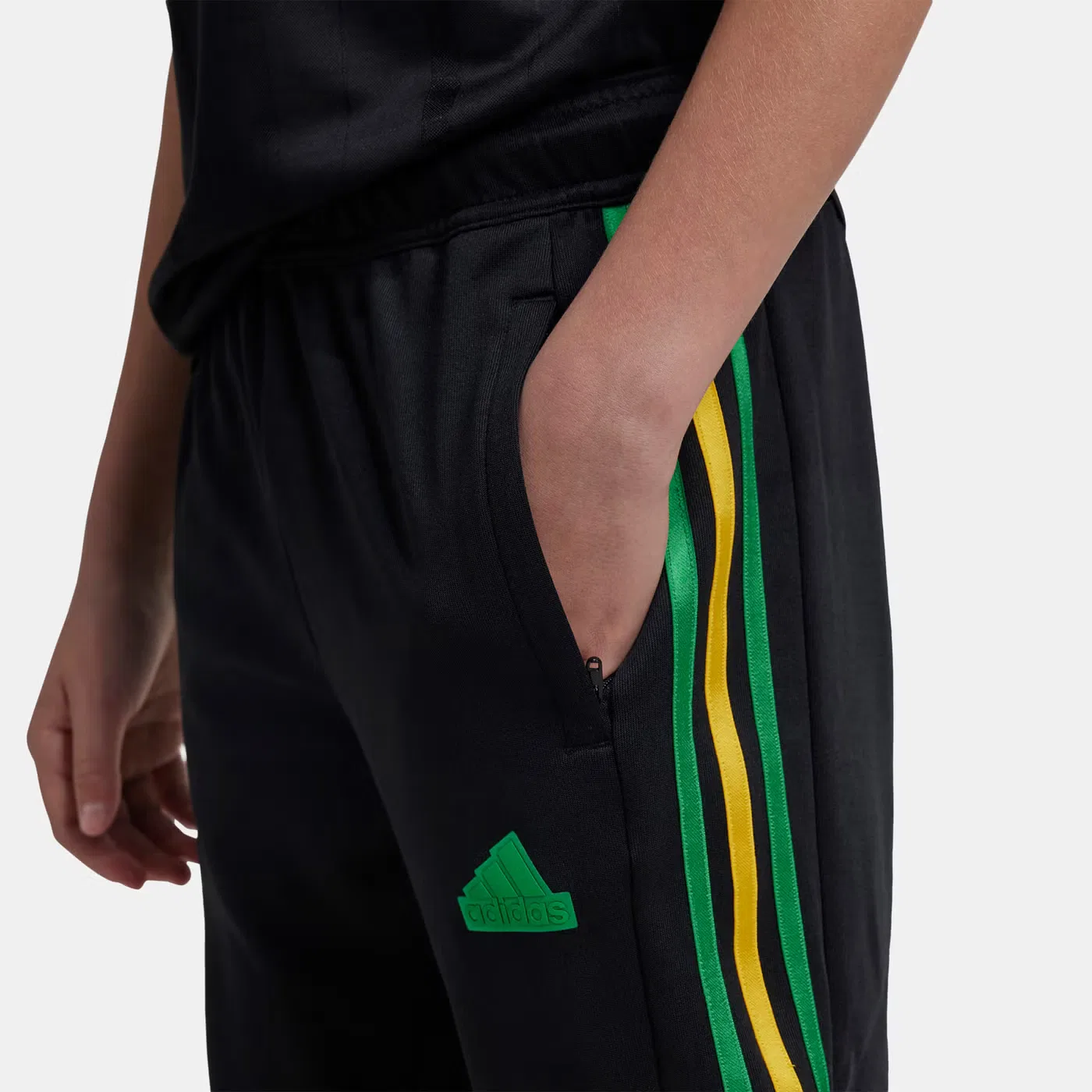 Штаны спортивные с ярким футбольным дизайном Tiro Nations Pack Adidas, черный — фото 3