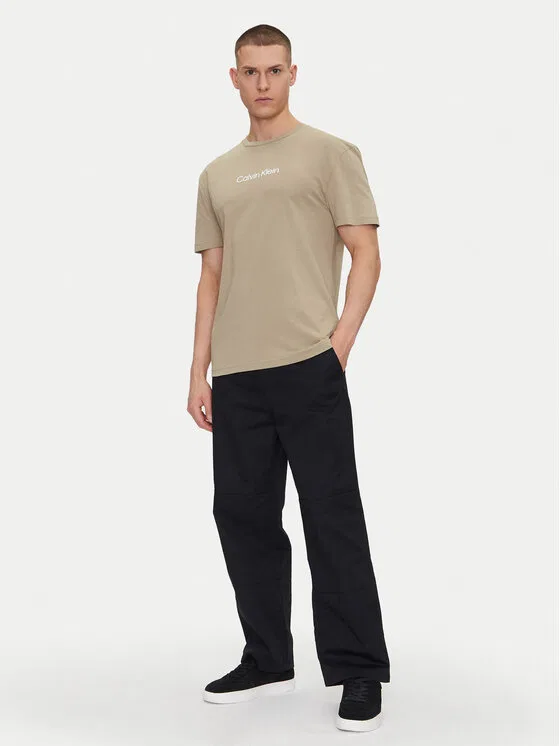 Футболка regular fit Hero Calvin Klein, бежевый — фото 2