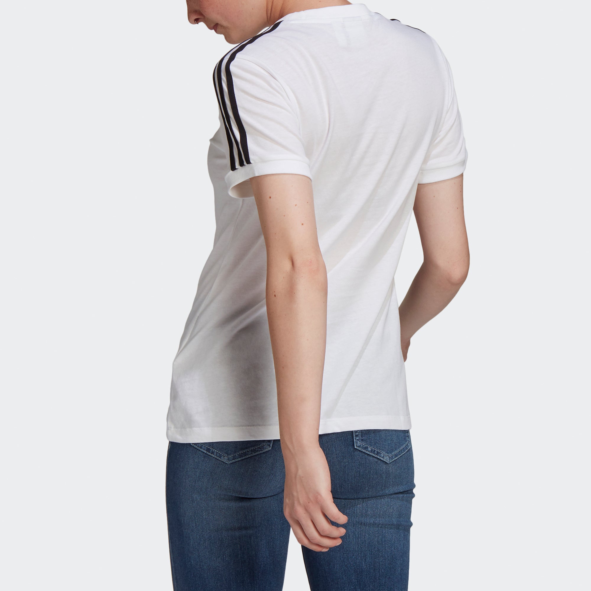 Футболка Adidas Originals Adicolor Classics 3-Stripes Tee, белый — фото 3