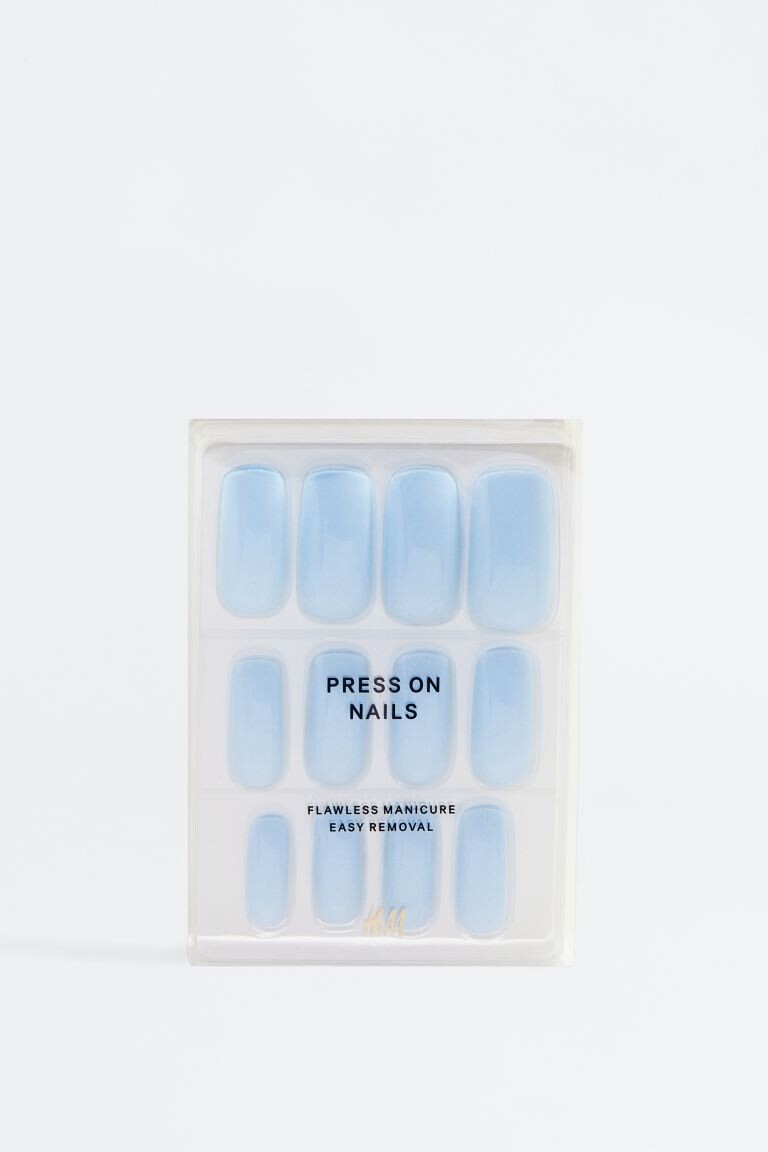 

Искусственные ногти H&M, оттенок Cloud Vibes