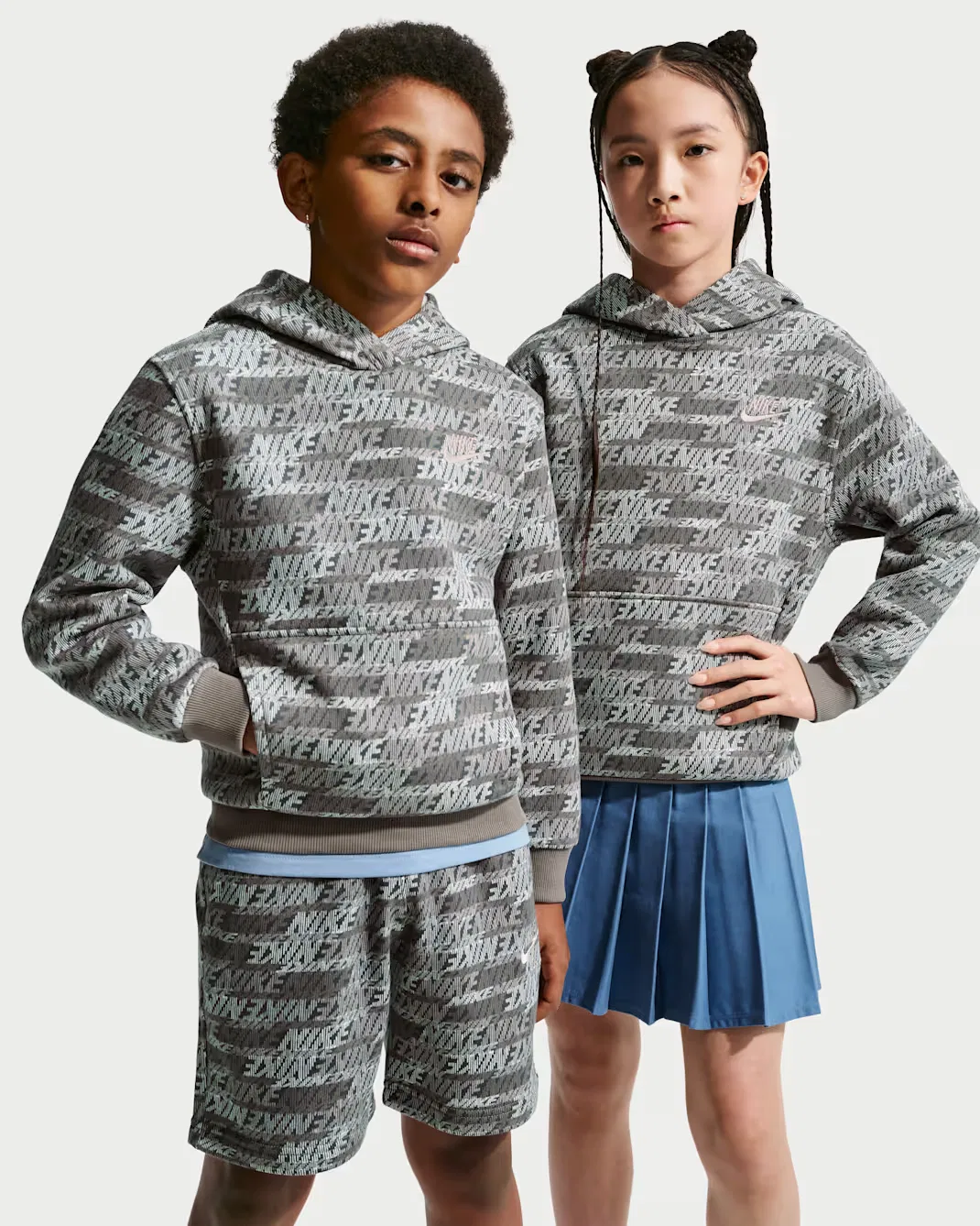 Толстовка с капюшоном для детей постарше Nike Sportswear Club Fleece, Cave Stone/Cave Stone/Moon Particle