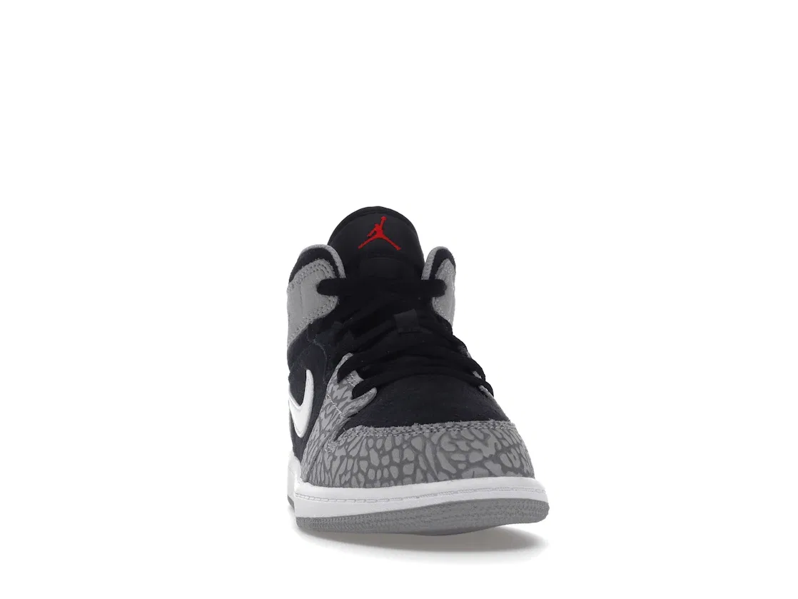 Детские кроссовки для мальчиков с принтом Jordan 1 Mid SE Elephant Print (PS) Jordan, Black/White/Light Smoke Grey/University Red — фото 2