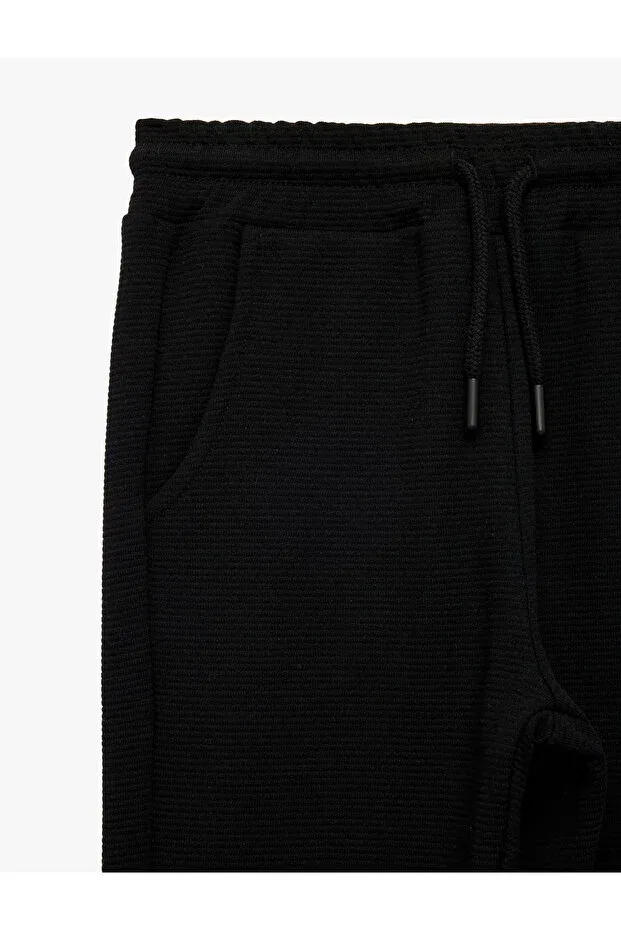 Детские спортивные штаны для мальчиков с карманами Basic Jogger Koton, Black — фото 3