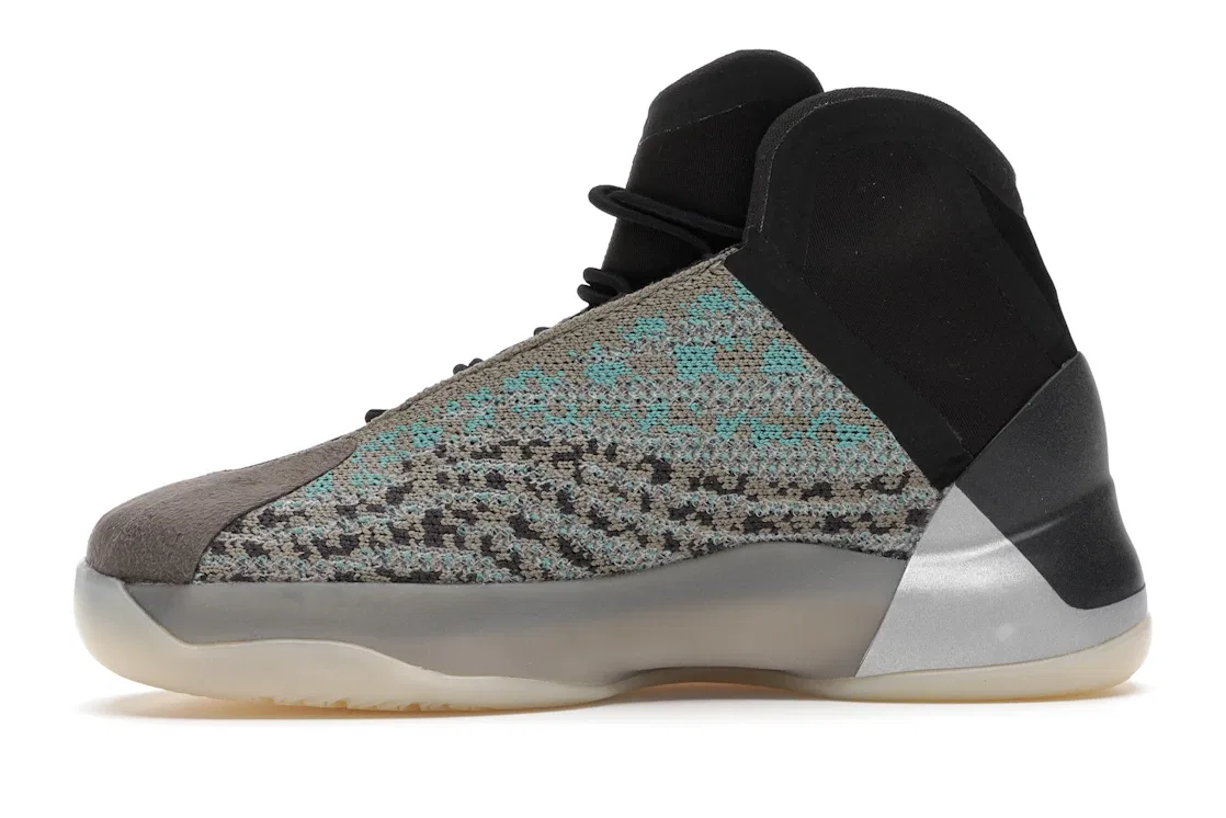 Детские кроссовки lifestyle Yeezy QNTM Adidas, Ophani/Ophani/Ophani — фото 3