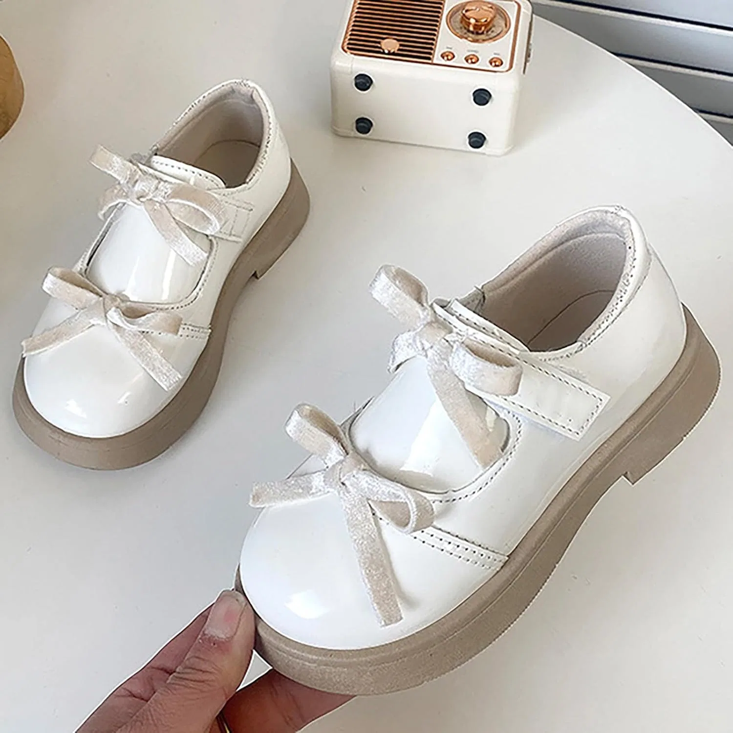 Детские туфли для девочек с бантом, модель Princess Mary Jane Ballerina Flats, Beige — фото 2