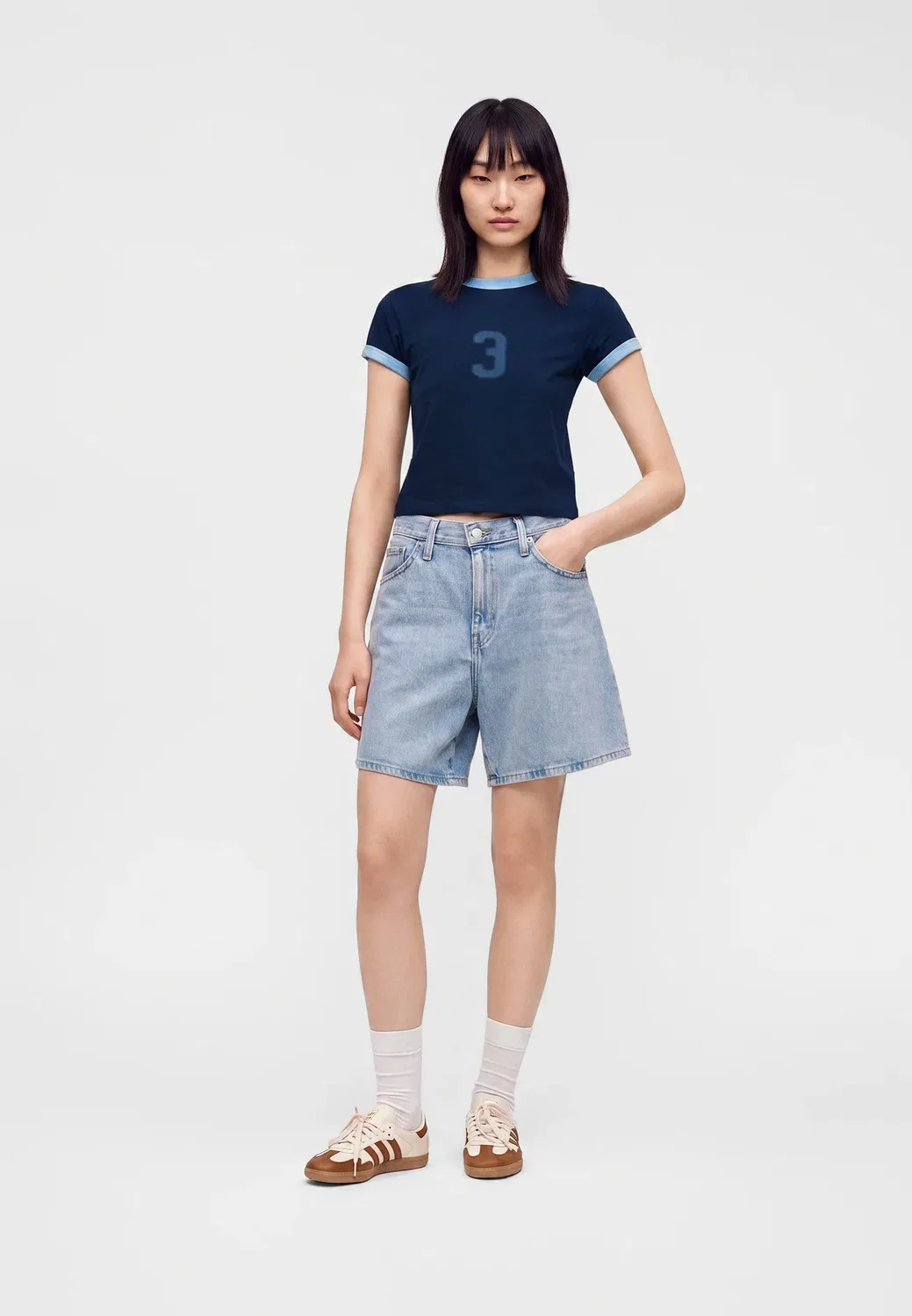 Футболка с графическим принтом - футболка с контрастной отделкой Adidas Originals, Night Indigo — фото 2