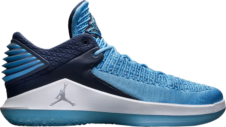 

Кроссовки Air Jordan 32 Low Win Like 82, синий