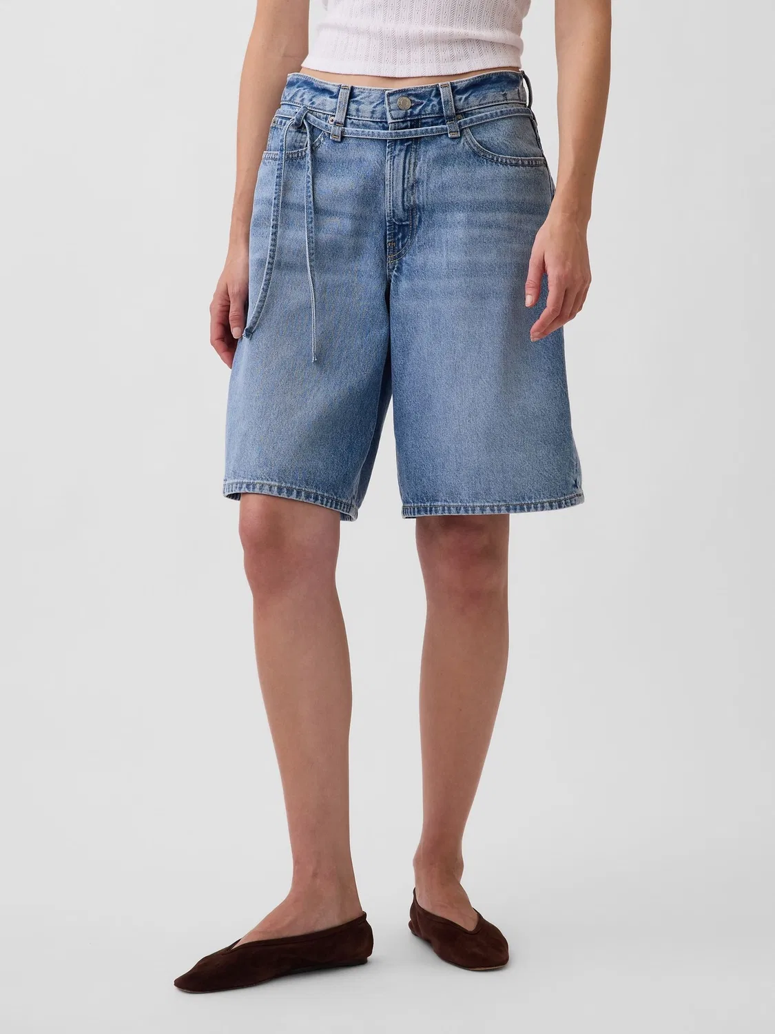 Шорты джинсовые длинные Mid Rise Longline Gap, Medium Wash