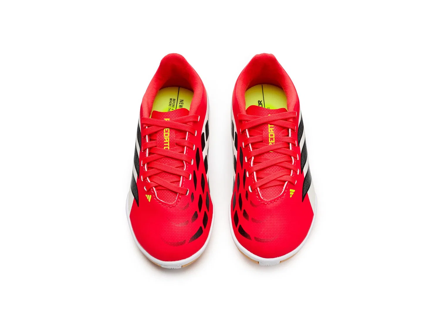Бутсы Predator Club Sala Indoor Soccer Cleats (для маленьких и больших детей) Adidas Kids, Lucid Red/Black/White — фото 3