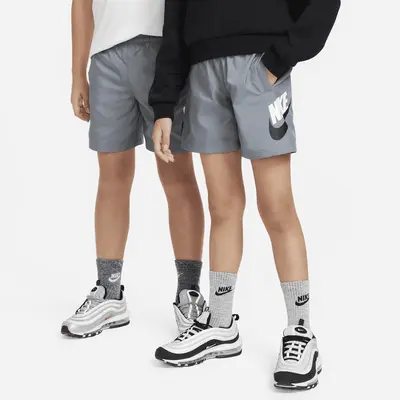 

Шорты Nike Sportswear, цвет Smoke Grey