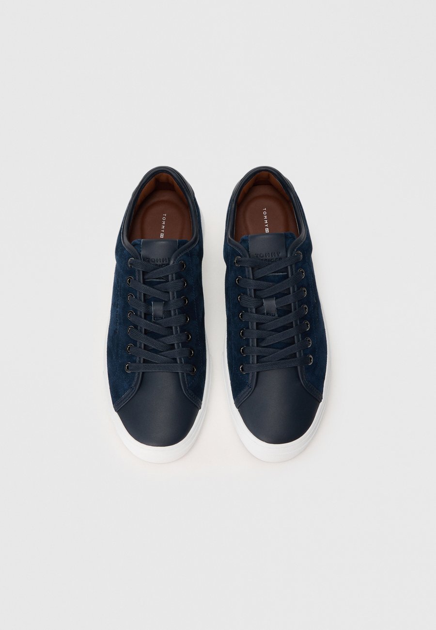 Кроссовки Tommy Hilfiger Trainers, Desert Sky/Dark Blue — фото 4