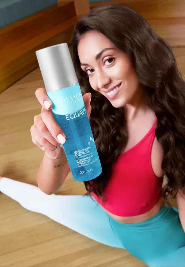 Кондиционер двухфазный Equave hydro professional bi-phase detangling conditioner для нормальных и сухих волос Revlon Professional 500 мл — фото 2
