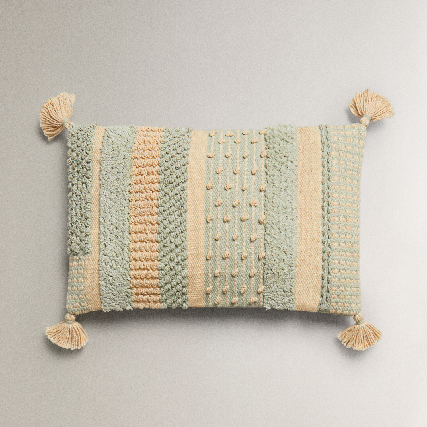 

Чехол для подушки Zara Home Tassel, 30х50 см, хлопок