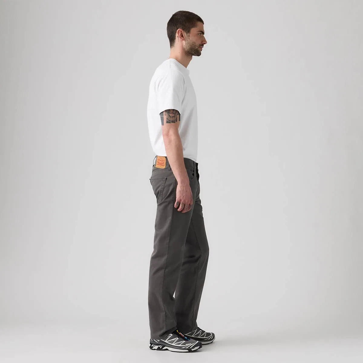 свободные прямые мужские джинсы 559 из саржи Levi's, Steelhead - Grey — фото 4