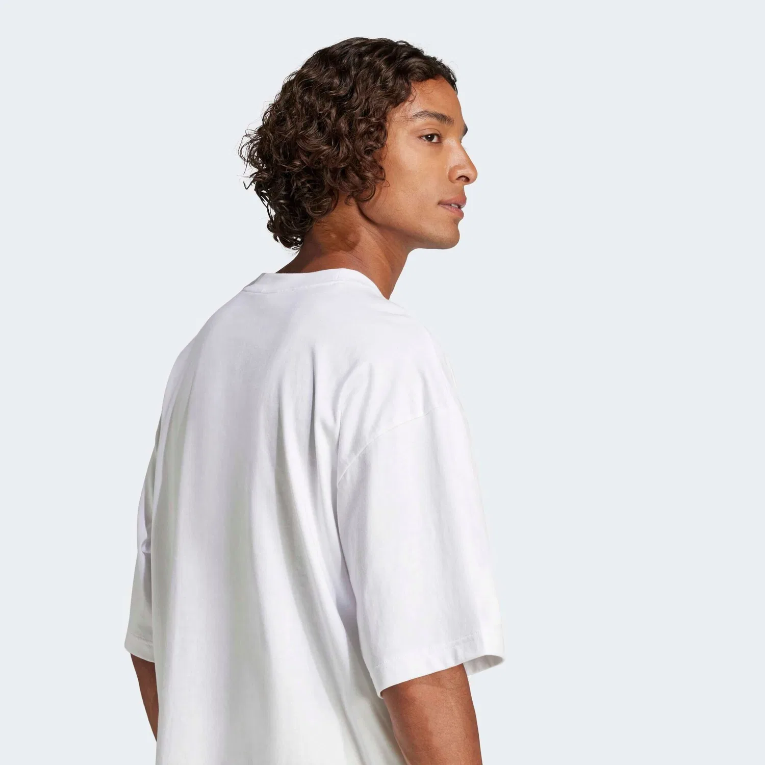 Детская свободная футболка с маленьким логотипом 3-полосок Adidas Sportswear, White — фото 4