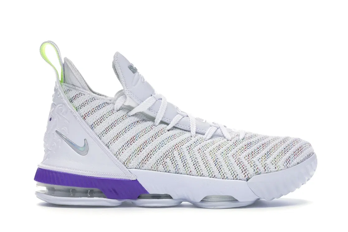 Детские кроссовки для мальчиков с принтом Nike LeBron 16, White/Multi-Color-Hyper Grape-Volt