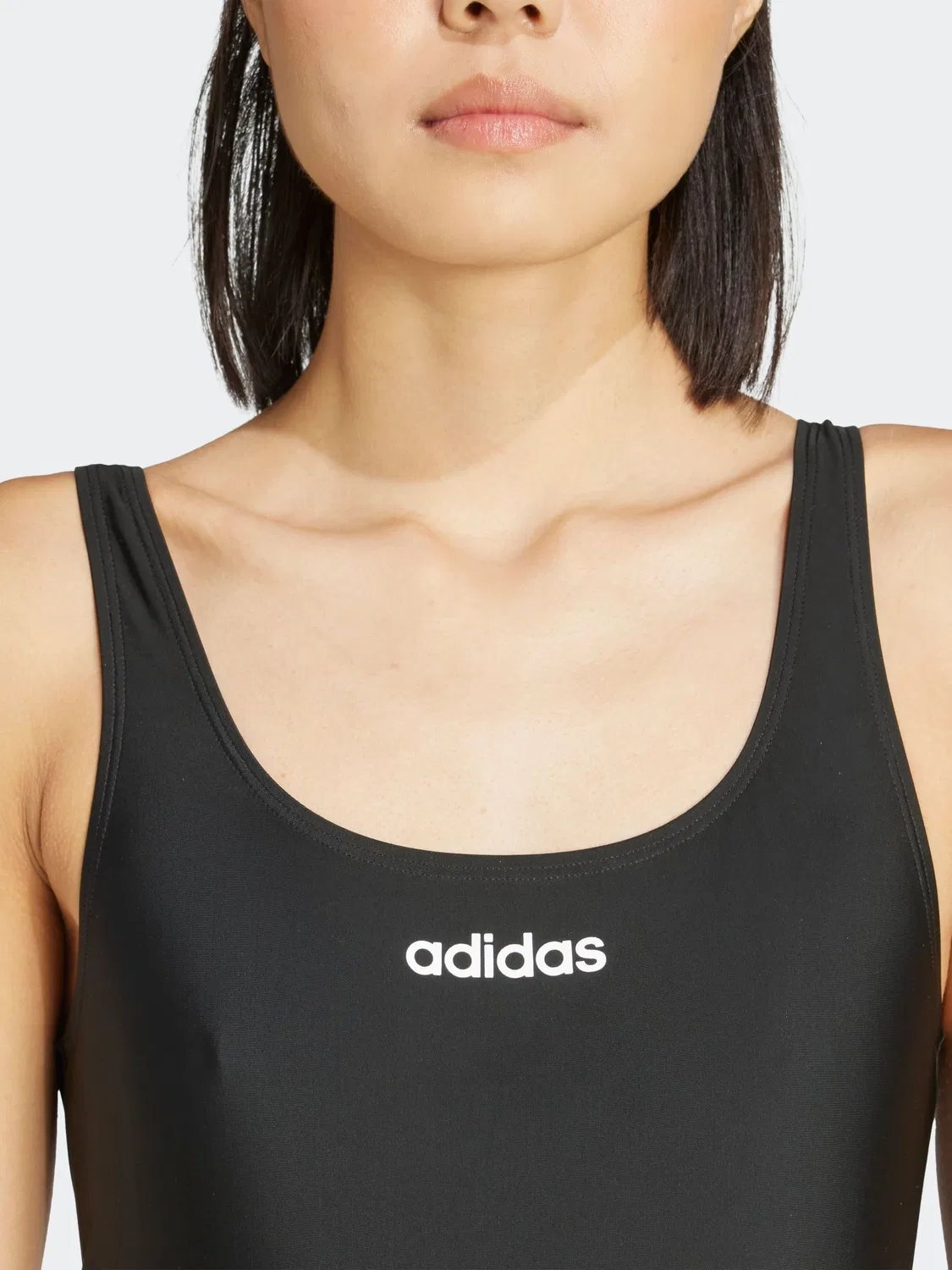 Купальник слитный Essential U-Back adidas, черный — фото 4