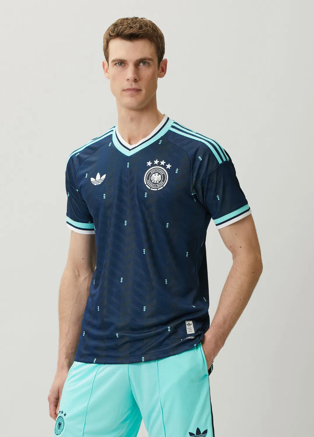 Свитшот Adidas Almanya 26 Authentic Deplasman Forması, navy — фото 3
