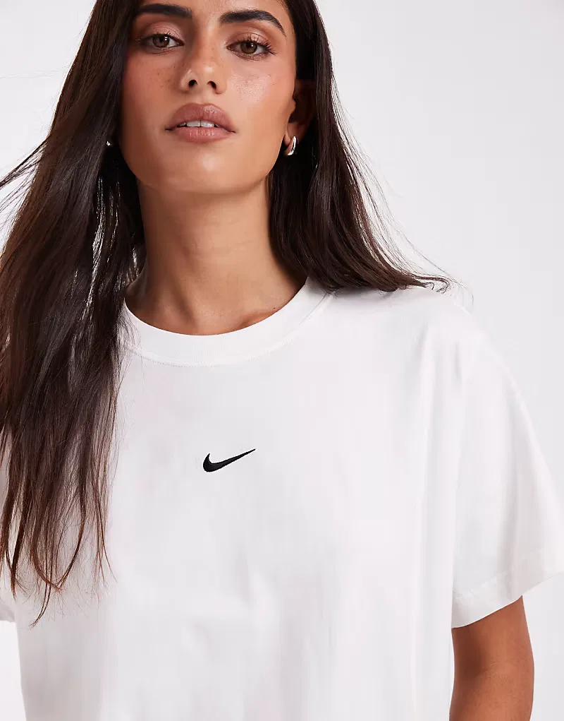 Классическая футболка Nike, кремовый — фото 2