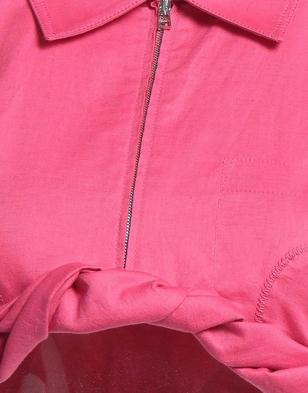 Женский укороченный топ с воротником Jacquemus, ярко-розовый — фото 4