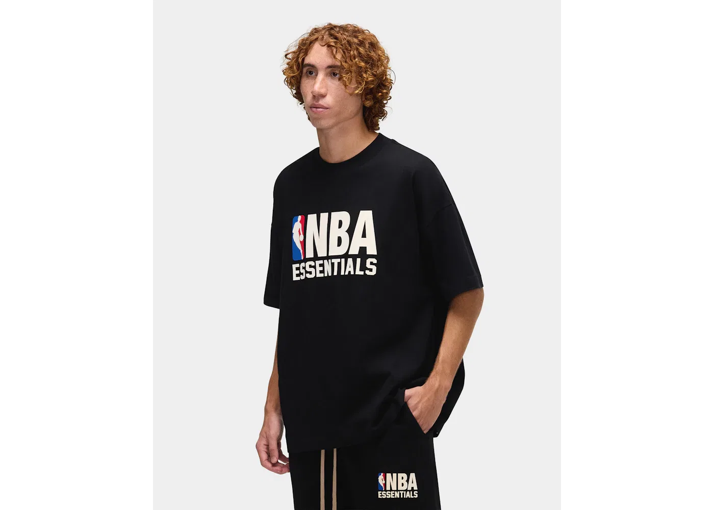 Мужская футболка с принтом Fear of God Essentials NBA Tee Fear of God, Black — фото 3