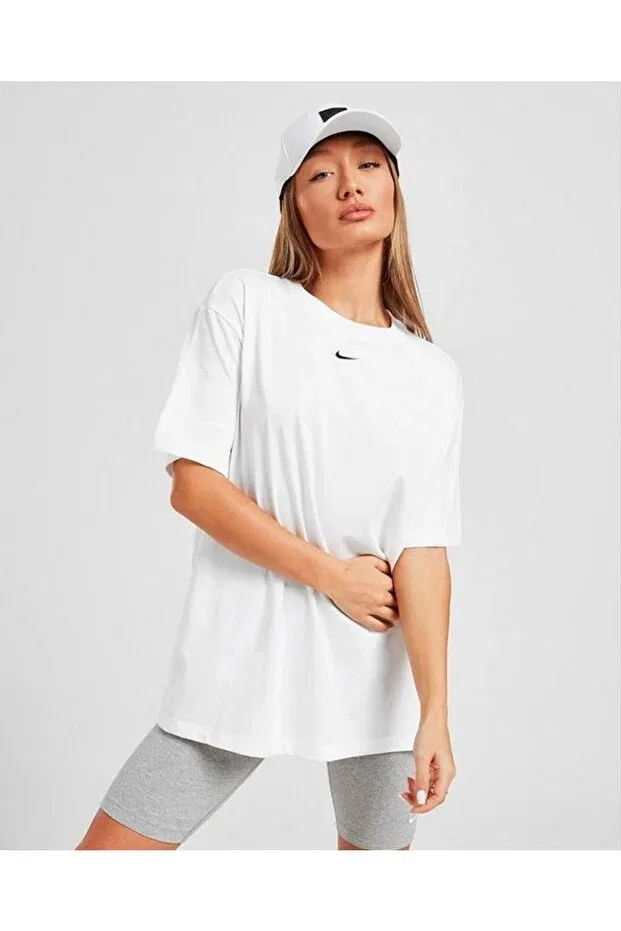 Женская футболка с вышивкой Sportswear Essential Short-Sleeve T-Shirt Nike, White — фото 4