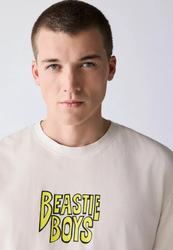 Футболка с принтом Print t-shirt Next, Ecru Beastie, экрю — фото 3