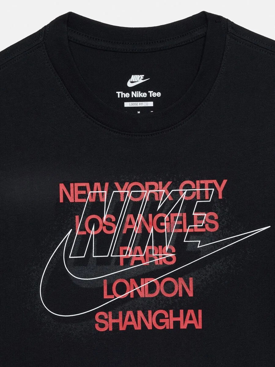Футболка Nike Sportswear черного цвета — фото 3