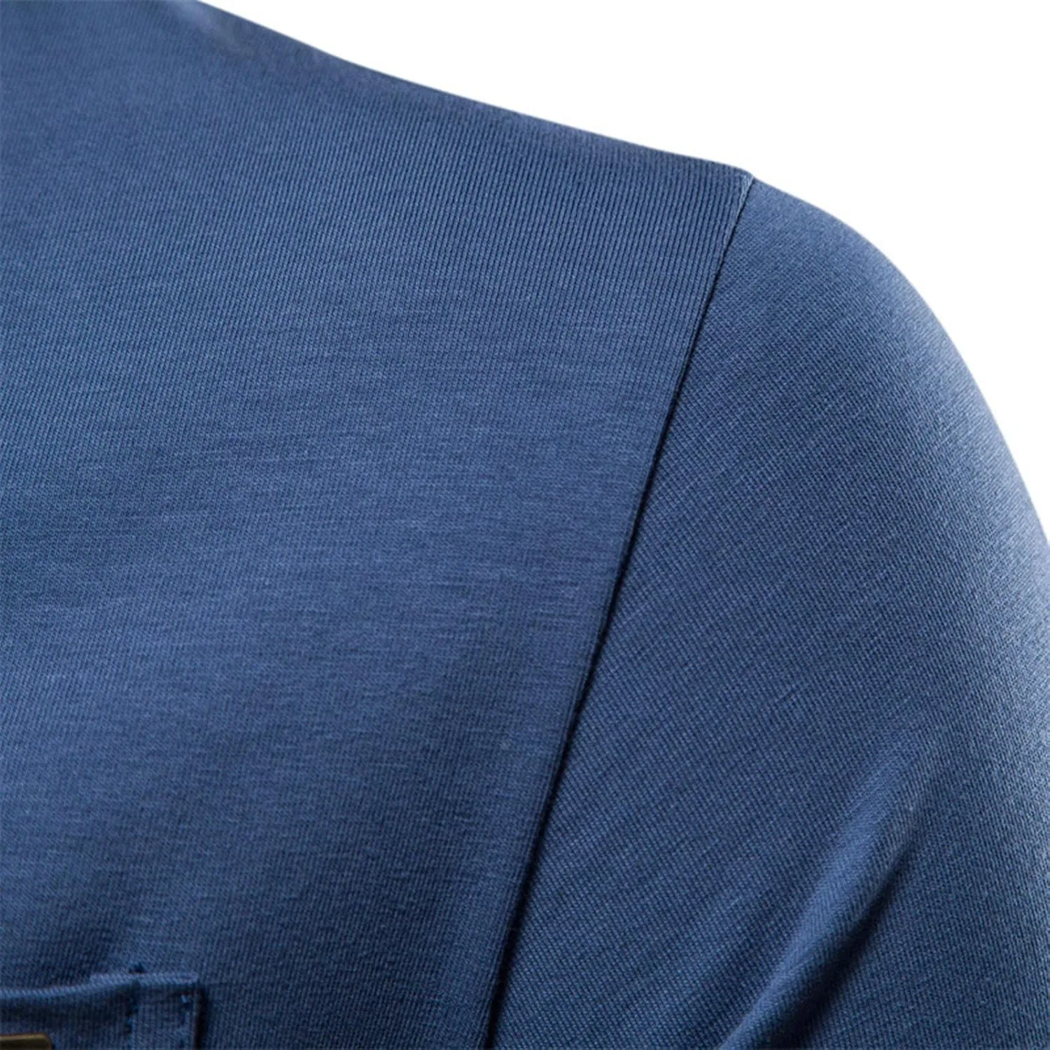 Мужская беговая футболка с V-образным вырезом, Lightweight, Black — фото 4