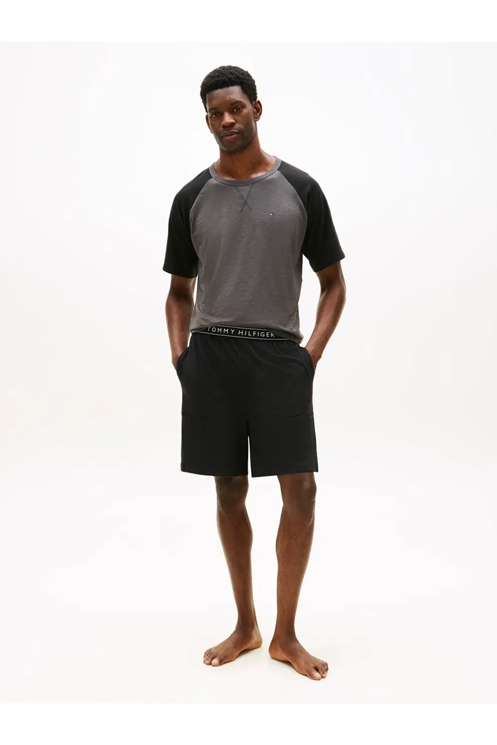 Мужской комплект из футболки и шорт с коротким рукавом Tommy Hilfiger, Black